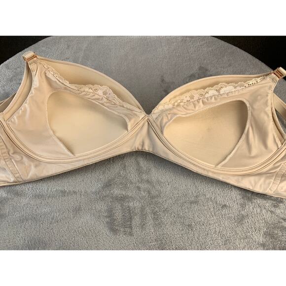 Victoria's Secret No Wire Nursing Bra Lightly Padded Beige Size 34DDD - Picture 7 of 12